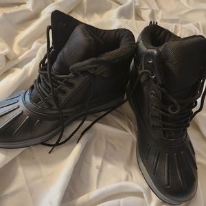 Nautical water proof lace up duck boots size 10 black